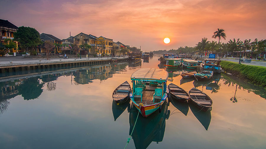 Vietnam Reopens for International Tourism